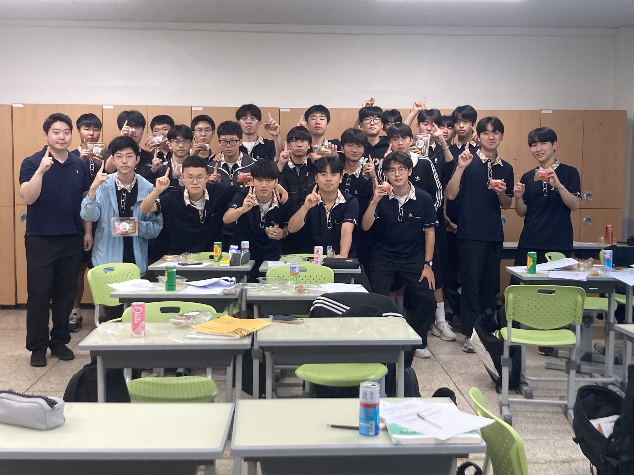 2026학년도 1학년 등교 백일맞이 이벤트 사진